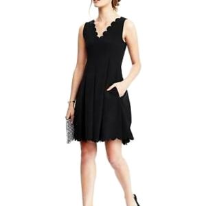 Banana Republic Sleeveless Scalloped Fit & Flare Pocket Dress Black Size 4